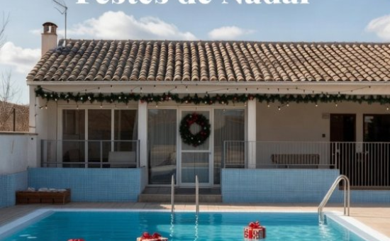 PISCINES BLANES ELS DESITJA BONES FESTES!!!