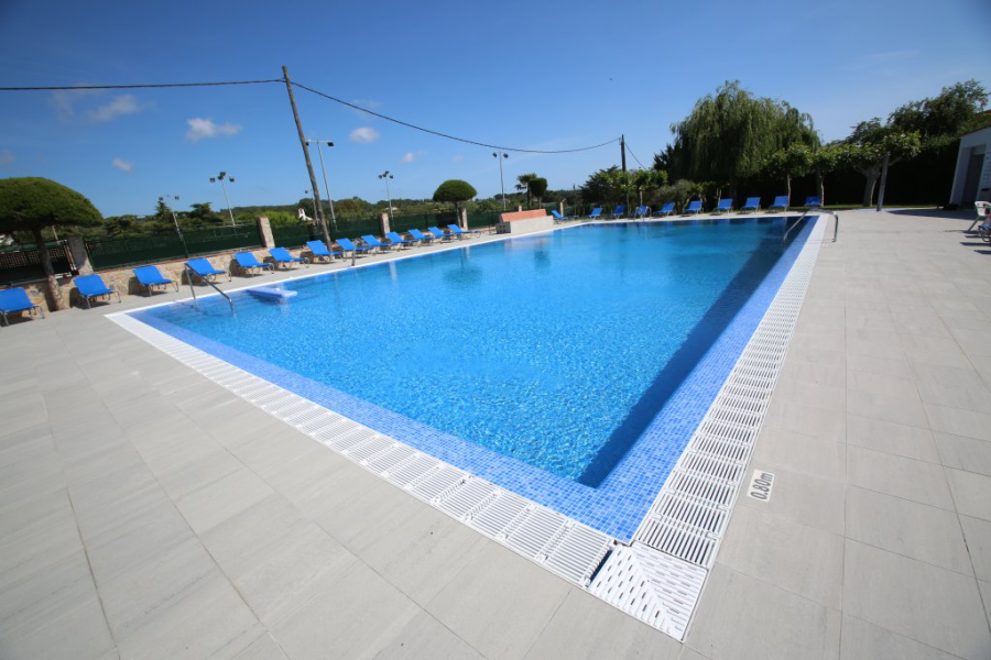 Piscina del Restaurant Ca la Maria (Tordera)